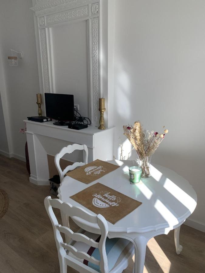 Une Nuit A Bord De Garonne - Wifi Langon  Exterior photo